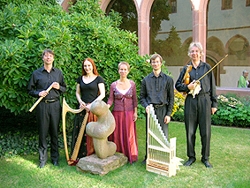 Fala m�sica im Karmeliterkloster